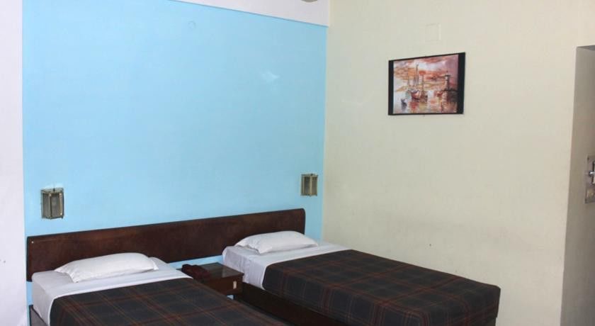 Gautam Hotel Варанаси Екстериор снимка